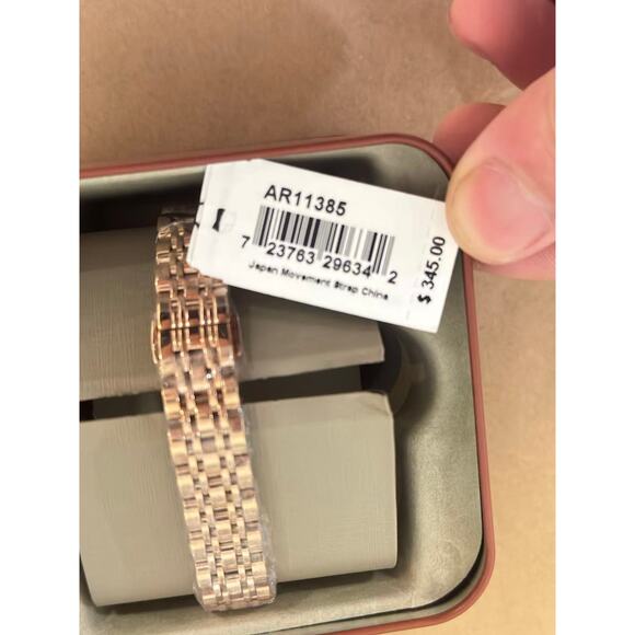 Emporio Armani Gianni T-Bar AR11385 Ladies Watch With White Dial - Picture 5 of 5